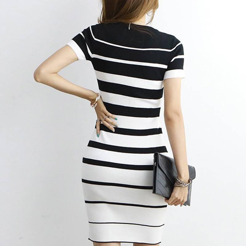 New Autumn Women Vintage Stripe Knitted Dresses Dresses Office Styles Vintage Winter Collection Women Clothing cb5feb1b7314637725a2e7: Black|Red