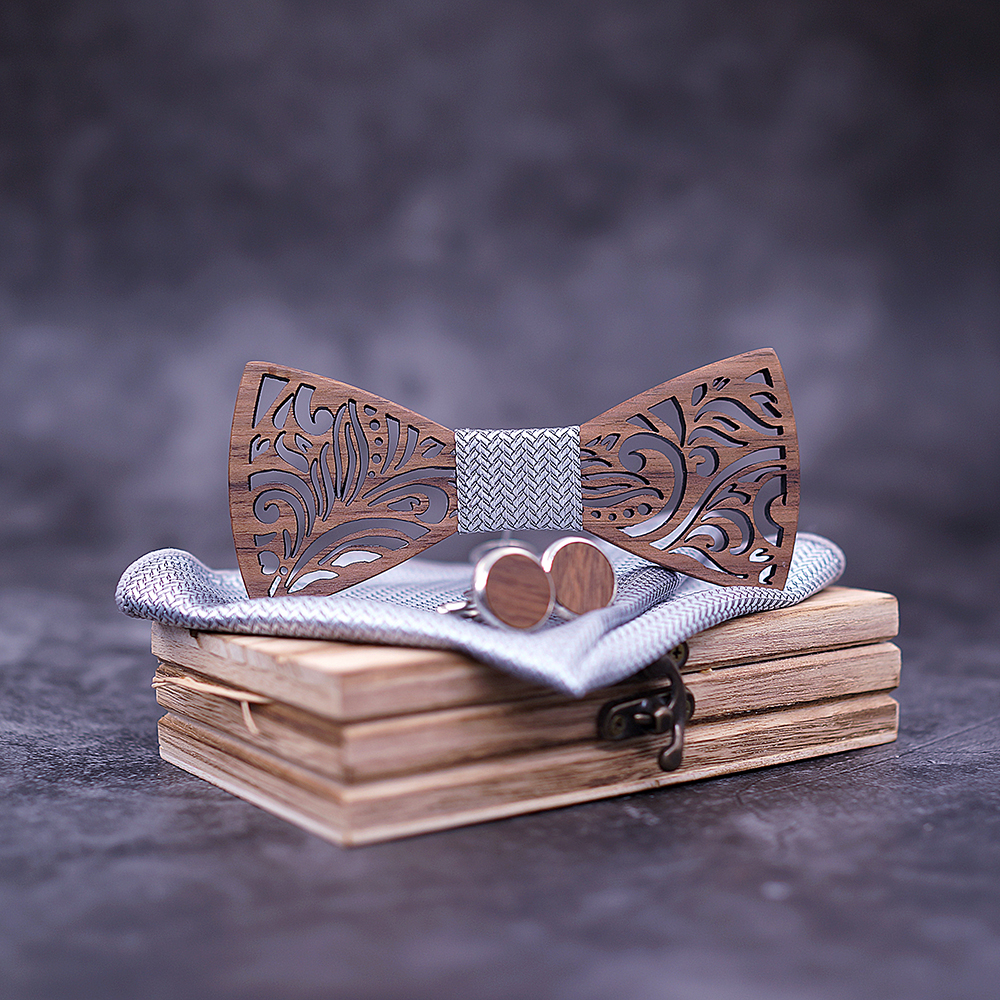 Carved Wooden Bow Tie with Cufflinks